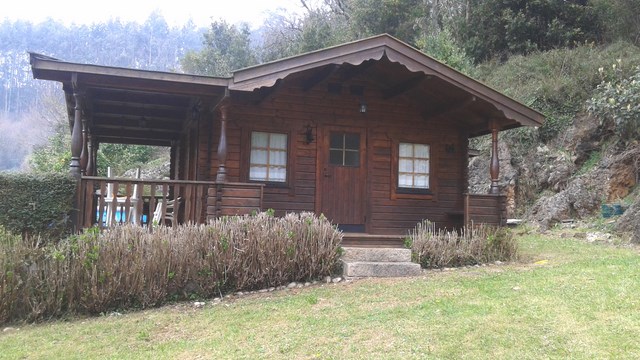 Cabaña distribuída según plano.