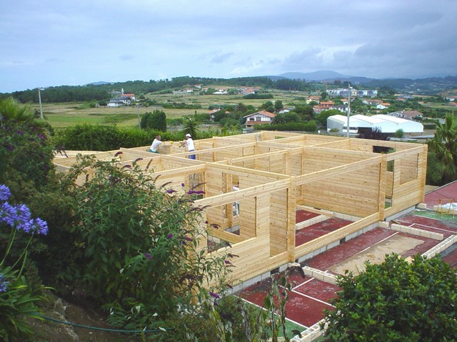 Vivienda con doble tabique.